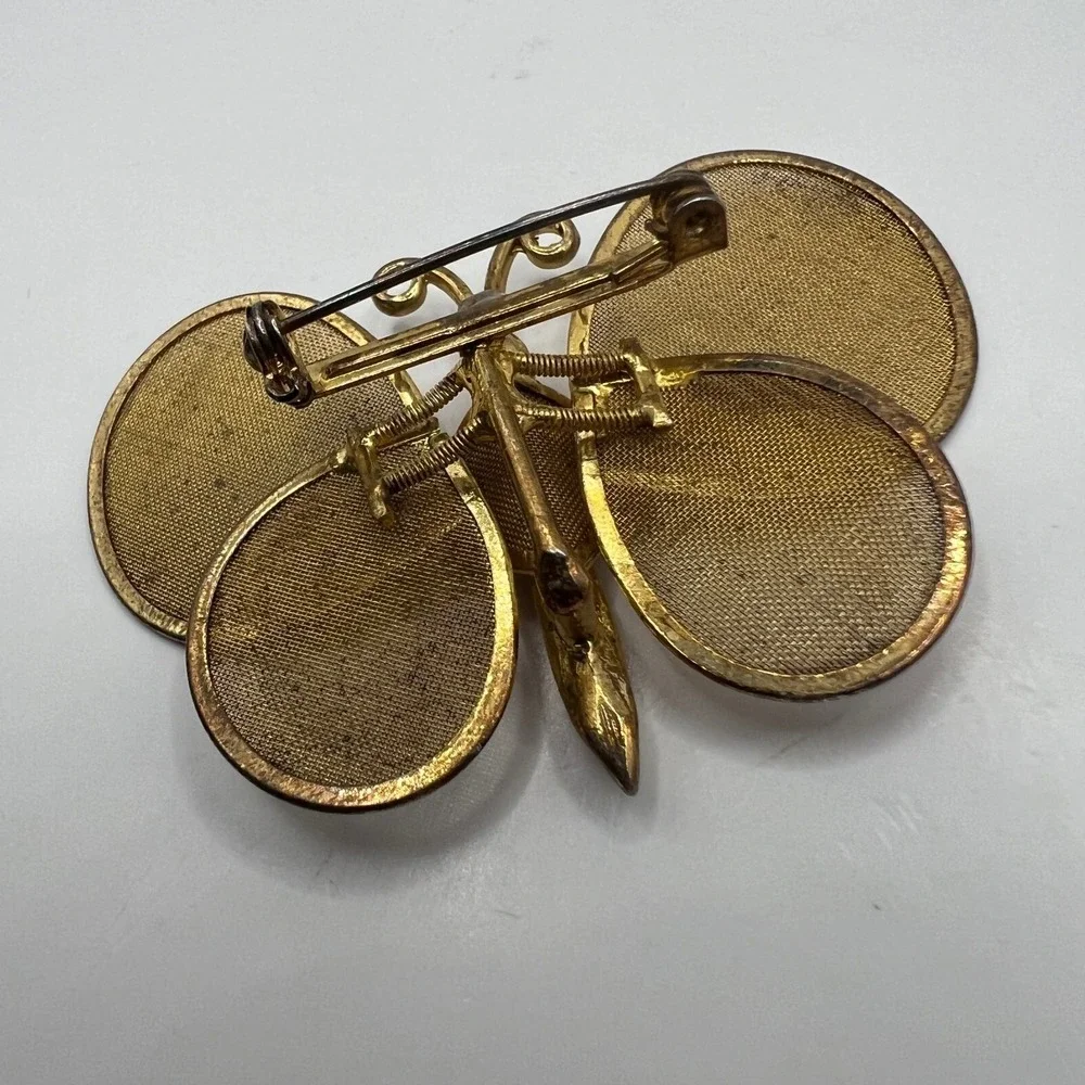Vintage Butterfly Trembler Brooch Gold Tone Mesh Articulated Pin‎